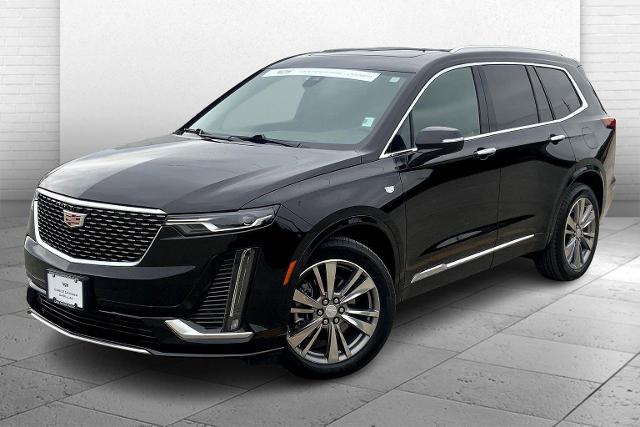 2025 Cadillac XT6 Vehicle Photo in KANSAS CITY, MO 64114-4545