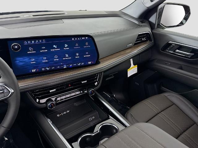 2026 Chevrolet Suburban Vehicle Photo in PUYALLUP, WA 98371-4149