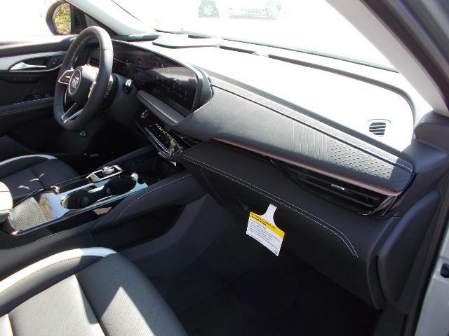 2025 Buick Envision Vehicle Photo in LOWELL, MA 01852-4336