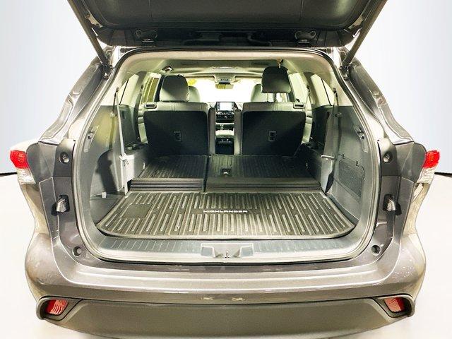 2022 Toyota Highlander Vehicle Photo in Flemington, NJ 08822