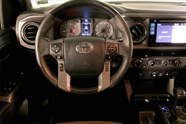 2018 Toyota Tacoma Vehicle Photo in Lees Summit, MO 64086