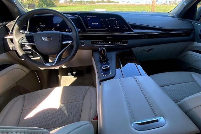 2023 Cadillac Escalade Vehicle Photo in TOPEKA, KS 66609-0000