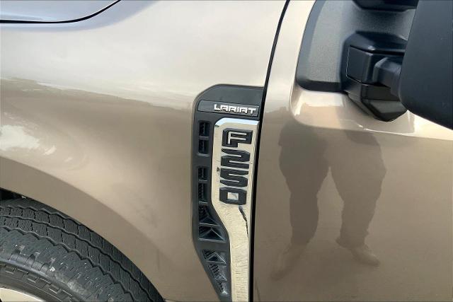 2023 Ford Super Duty F-250 SRW Vehicle Photo in TOPEKA, KS 66609-0000