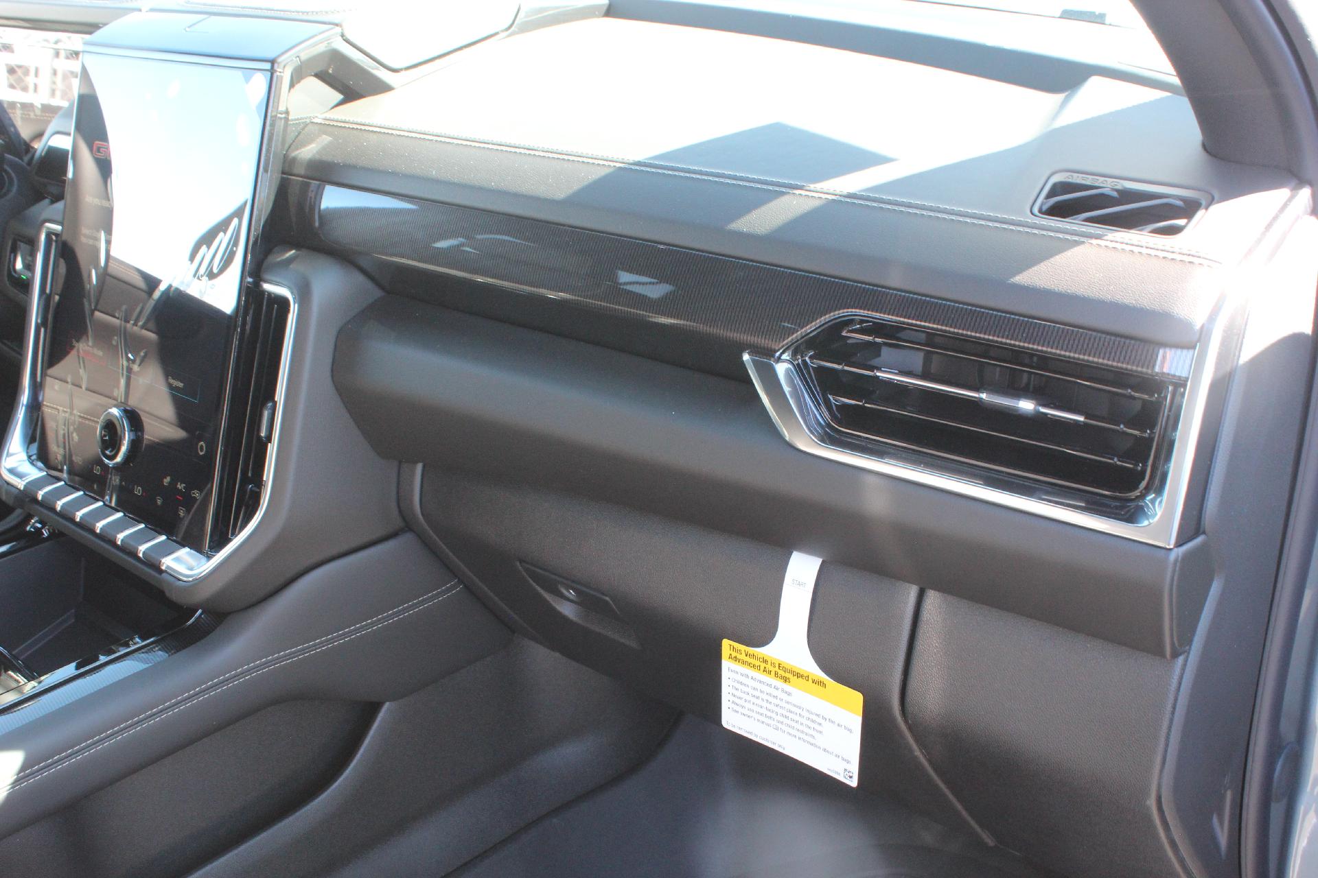 2026 GMC Yukon Vehicle Photo in AURORA, CO 80012-4011