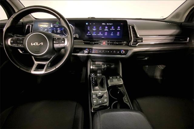 2023 Kia Sportage Vehicle Photo in Lees Summit, MO 64086