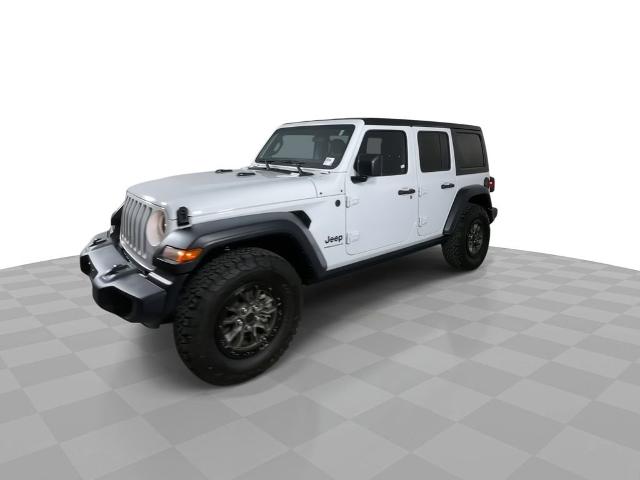 2023 Jeep Wrangler Vehicle Photo in GILBERT, AZ 85297-0402