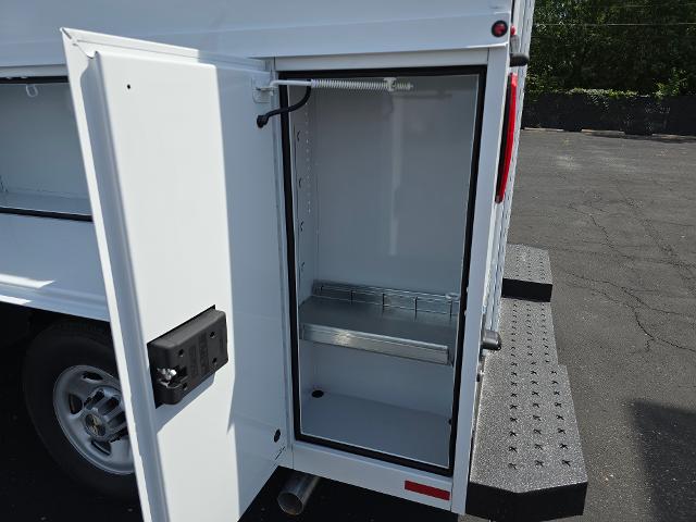 2025 Chevrolet Express Commercial Cutaway Vehicle Photo in INDEPENDENCE, MO 64055-1314