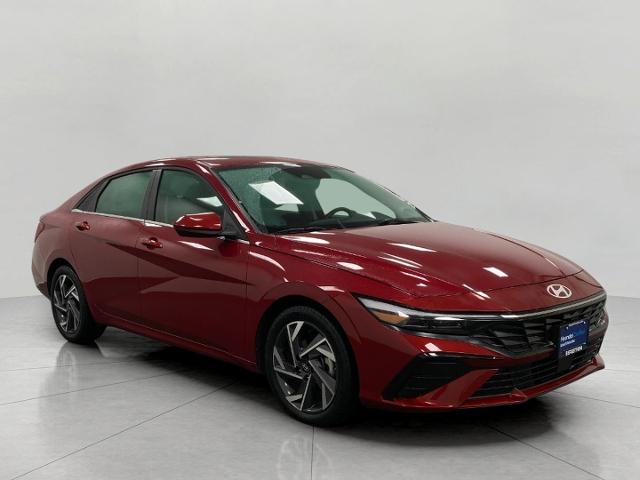 2025 Hyundai ELANTRA Vehicle Photo in Neenah, WI 54956
