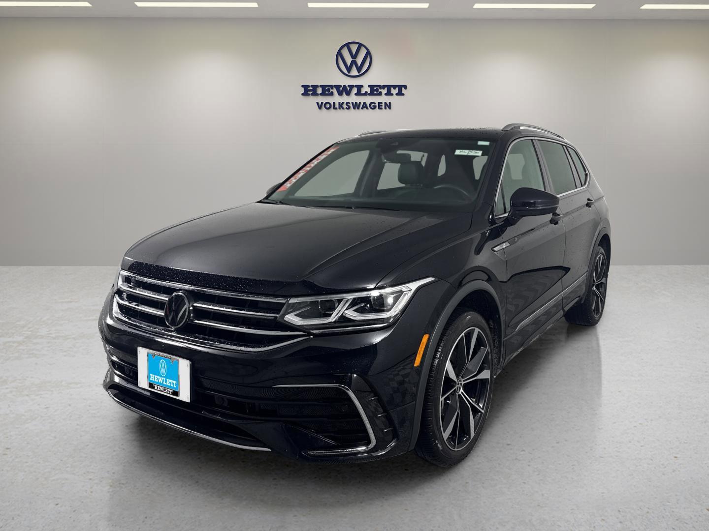 2024 Volkswagen Tiguan Vehicle Photo in Georgetown, TX 78626