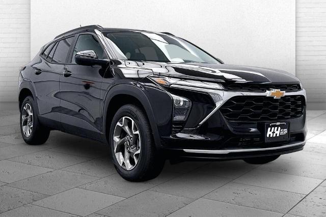 Mosaic Black Metallic 2026 Chevrolet Trax SUV / Crossover Front-Wheel Drive 6-Speed Automatic