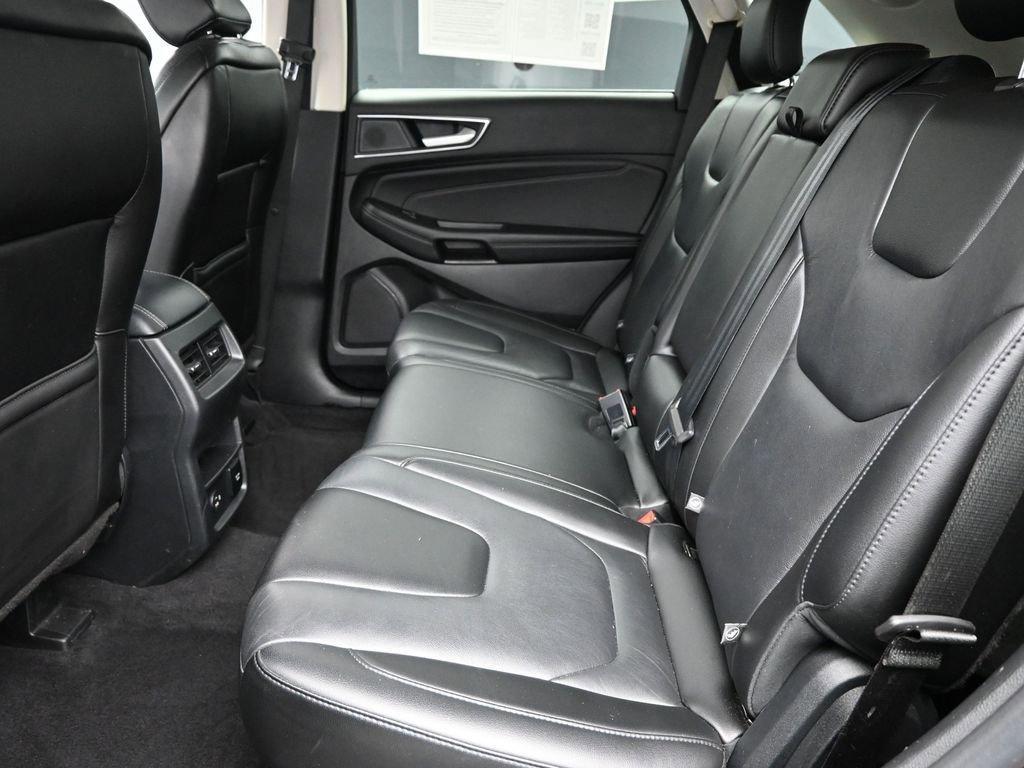 2021 Ford Edge Vehicle Photo in Marion, IA 52302
