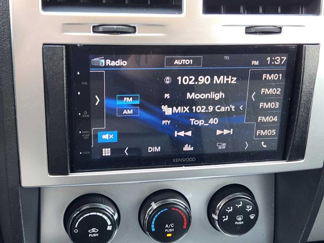 2010 Dodge Nitro Vehicle Photo in DENTON, TX 76210-9321