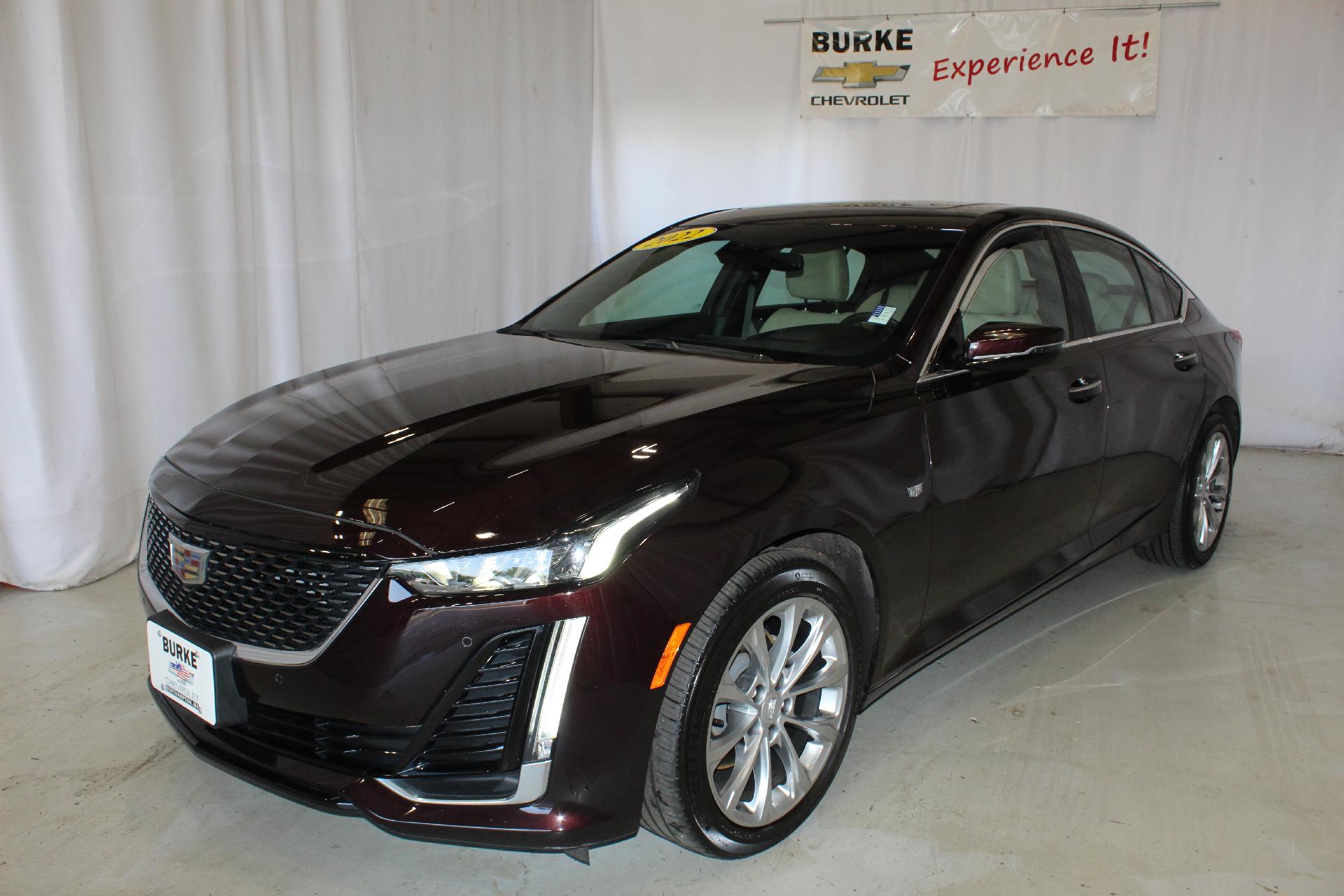 2022 Cadillac CT5 Vehicle Photo in NORTHAMPTON, MA 01060-1120