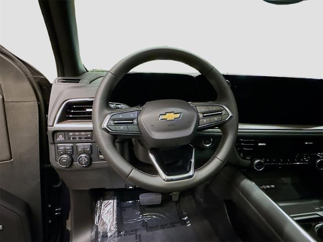 2025 Chevrolet Suburban Vehicle Photo in EVERETT, WA 98203-5662