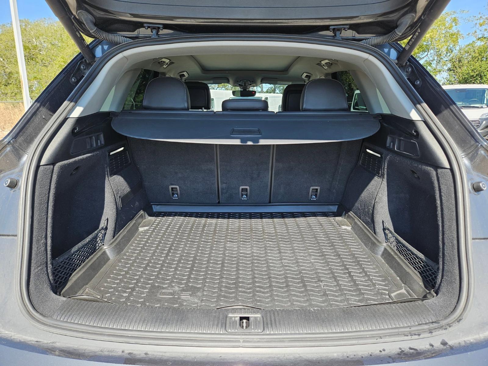 2023 Audi Q5 Vehicle Photo in Seguin, TX 78155