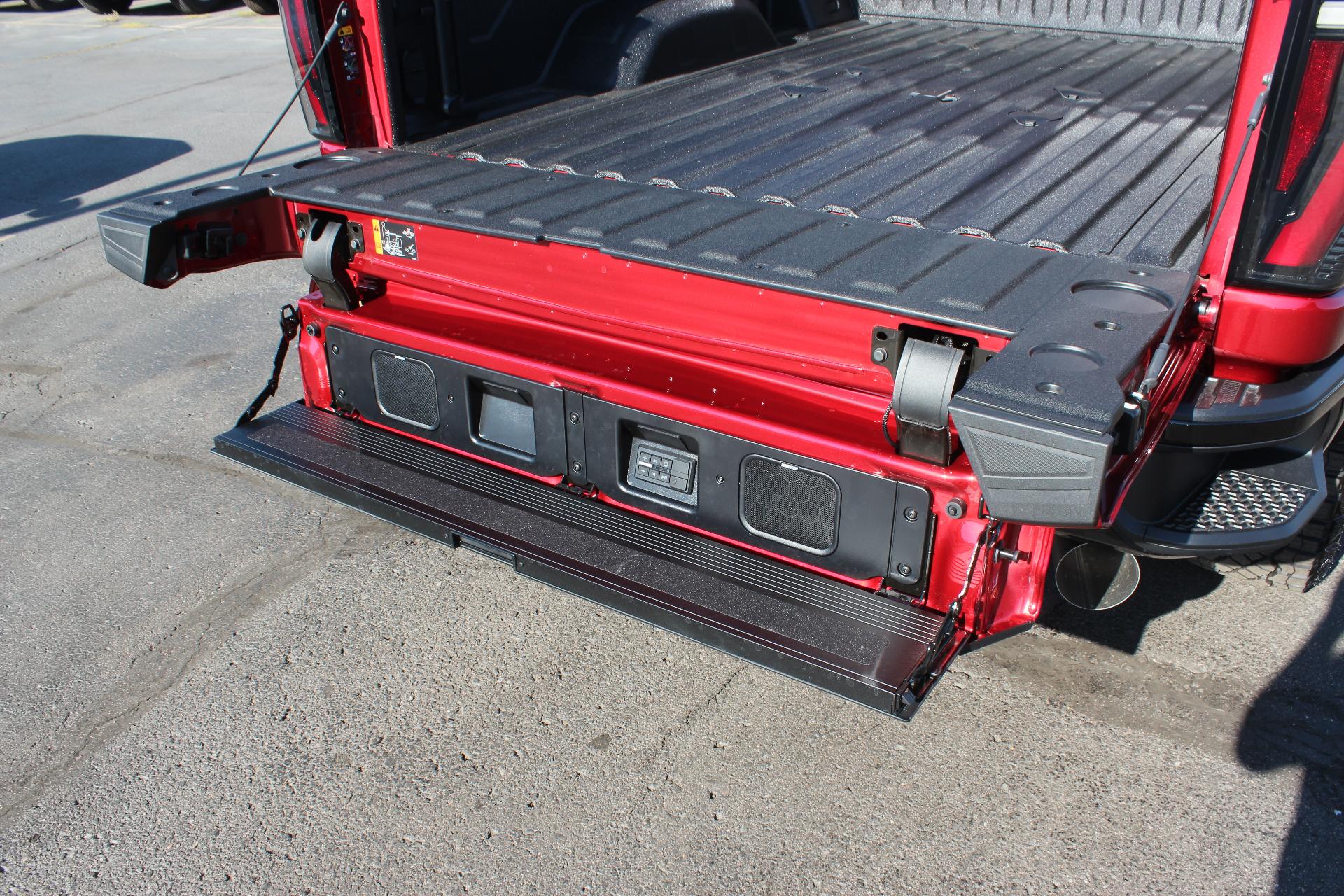 2025 GMC Sierra 2500 HD Vehicle Photo in AURORA, CO 80012-4011