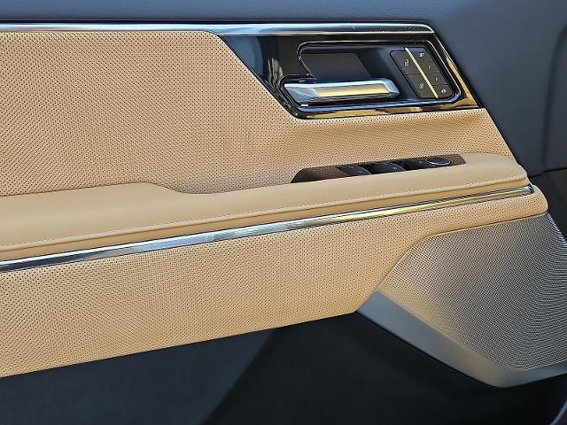 2026 GMC Sierra EV Vehicle Photo in TREVOSE, PA 19053-4984