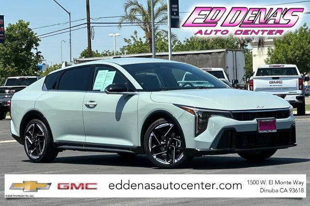 2025 Kia K4 Vehicle Photo in DINUBA, CA 93618-9116
