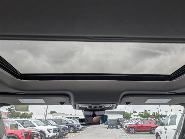 2023 GMC Sierra 1500 Vehicle Photo in AURORA, CO 80012-4011