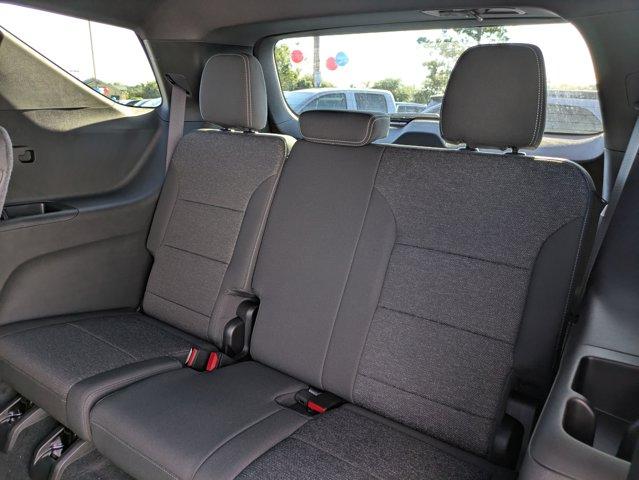 2025 Chevrolet Traverse Vehicle Photo in BRUNSWICK, GA 31525-1881