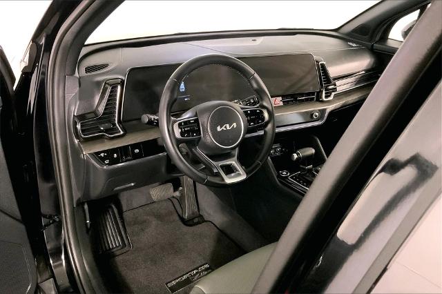 2023 Kia Sportage Vehicle Photo in Lees Summit, MO 64086