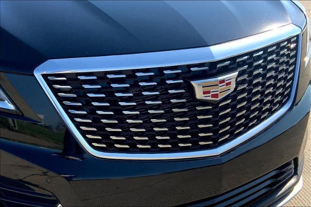 2025 Cadillac XT5 Vehicle Photo in TOPEKA, KS 66609-0000