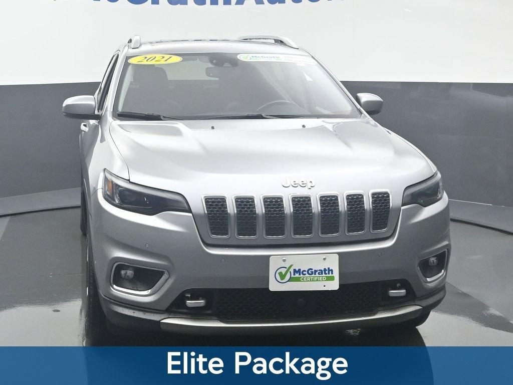 2021 Jeep Cherokee Vehicle Photo in Cedar Rapids, IA 52402