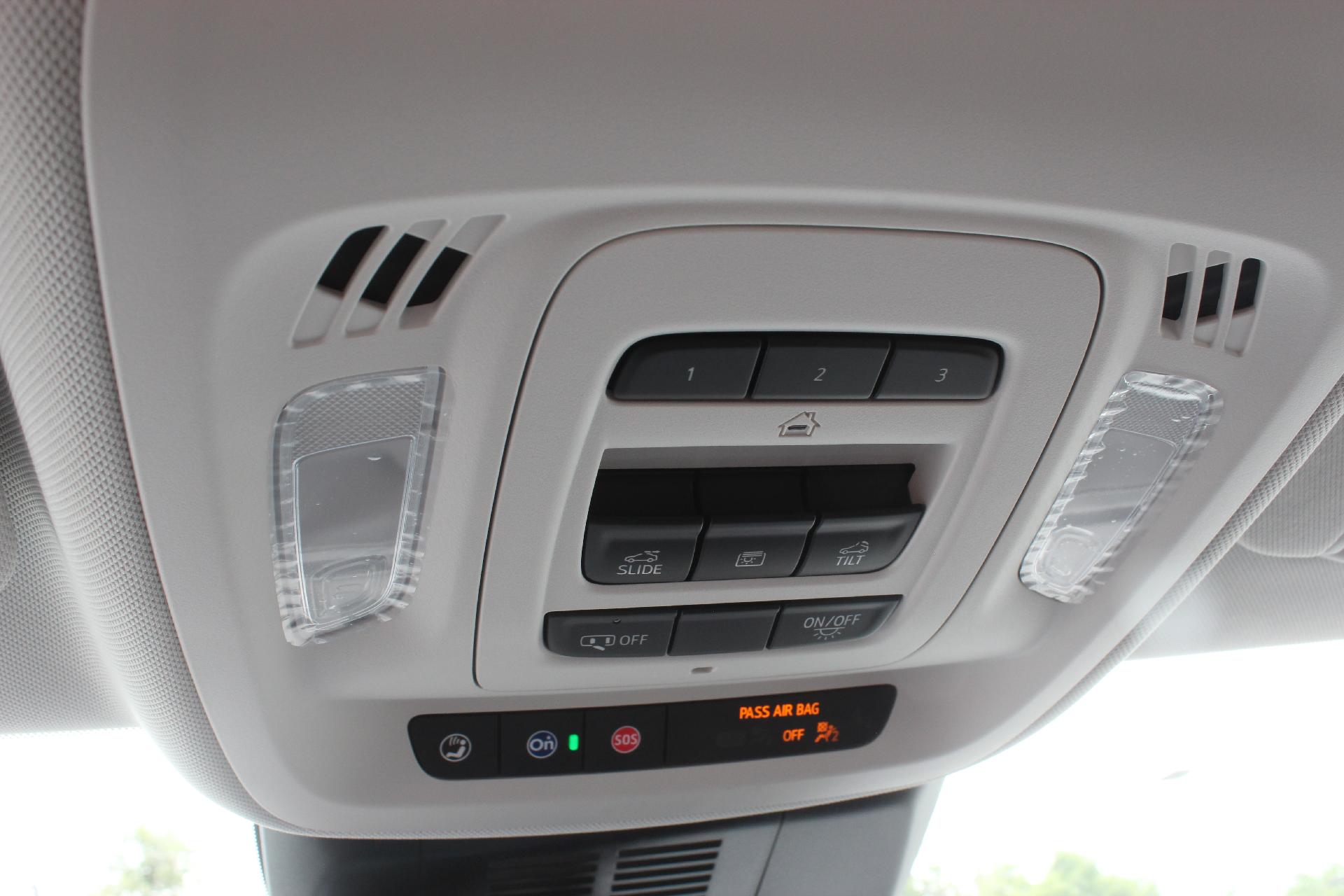2025 Buick Envision Vehicle Photo in AURORA, CO 80012-4011