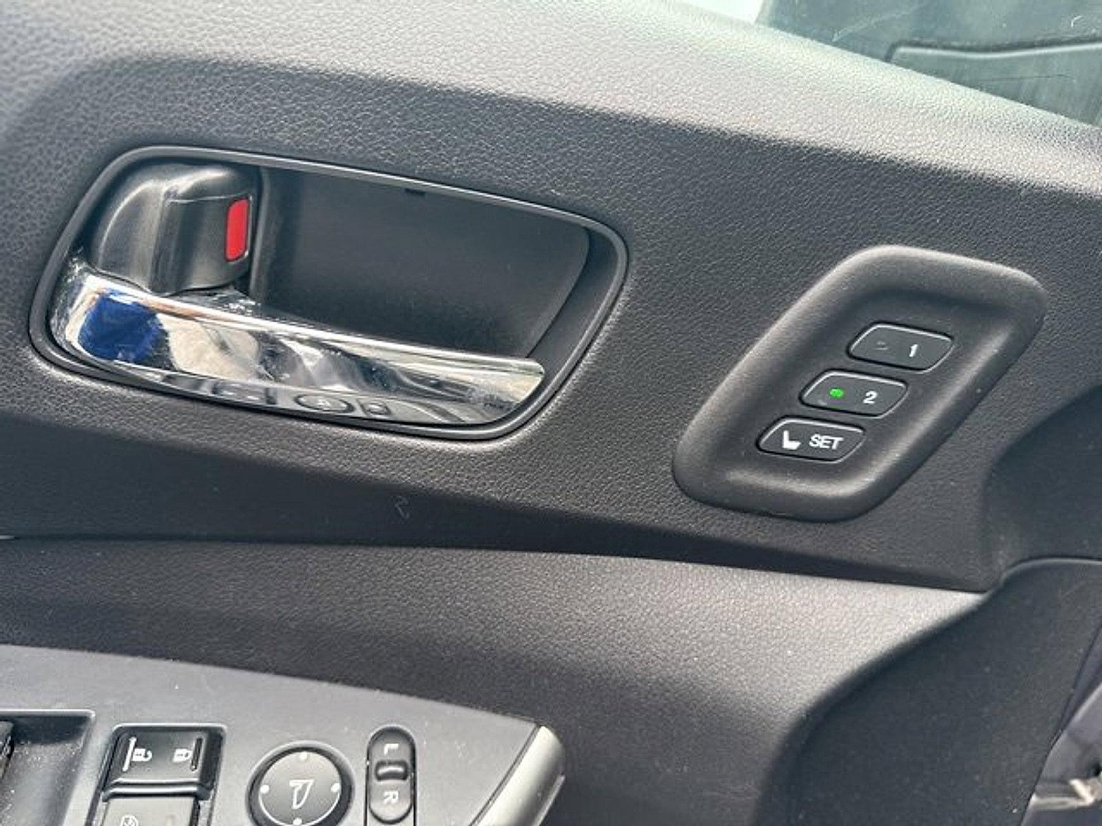 2015 Honda CR-V Vehicle Photo in Harrisburg, PA 17111