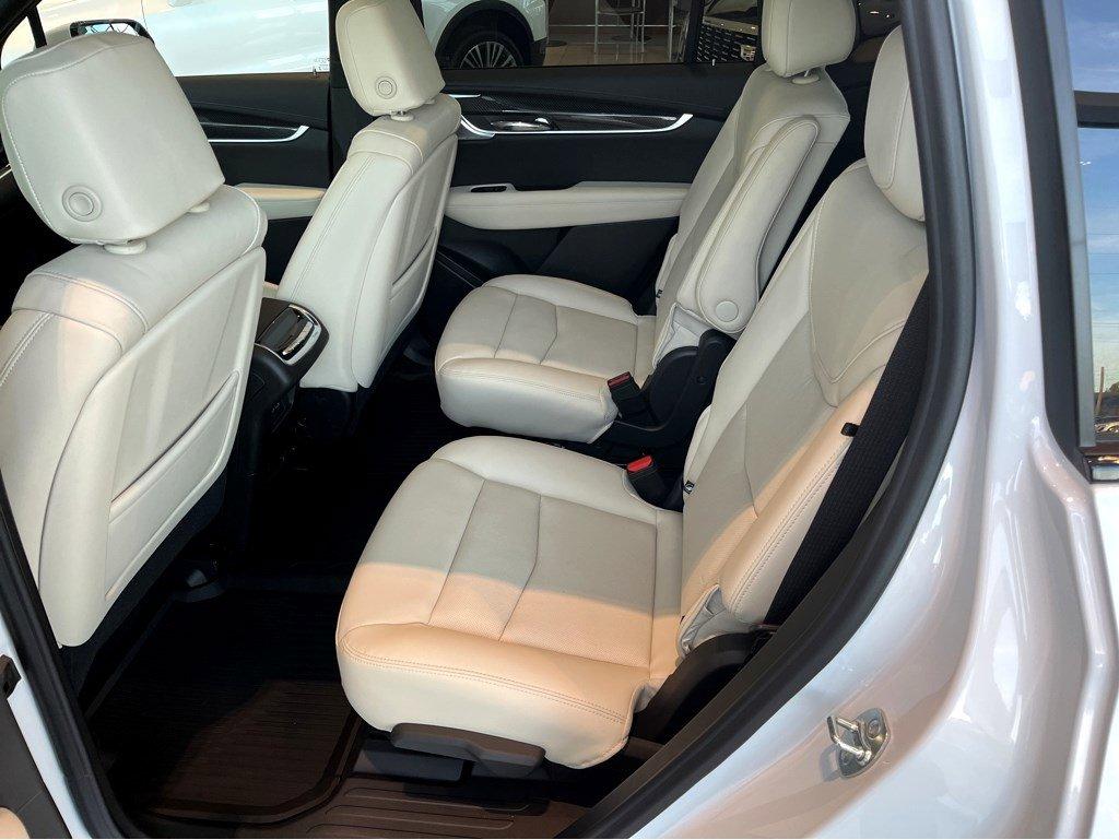 2024 Cadillac XT6 Vehicle Photo in SAVANNAH, GA 31406-4513