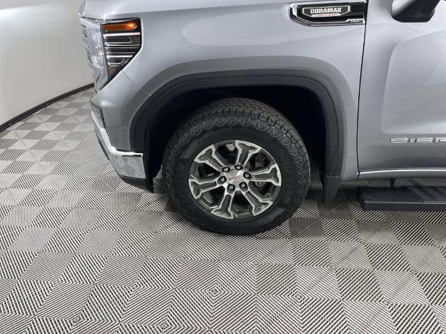 2024 GMC Sierra 1500 Vehicle Photo in GILBERT, AZ 85297-0402