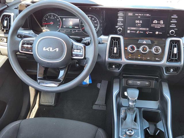 2022 Kia Sorento Vehicle Photo in DENTON, TX 76210-9321