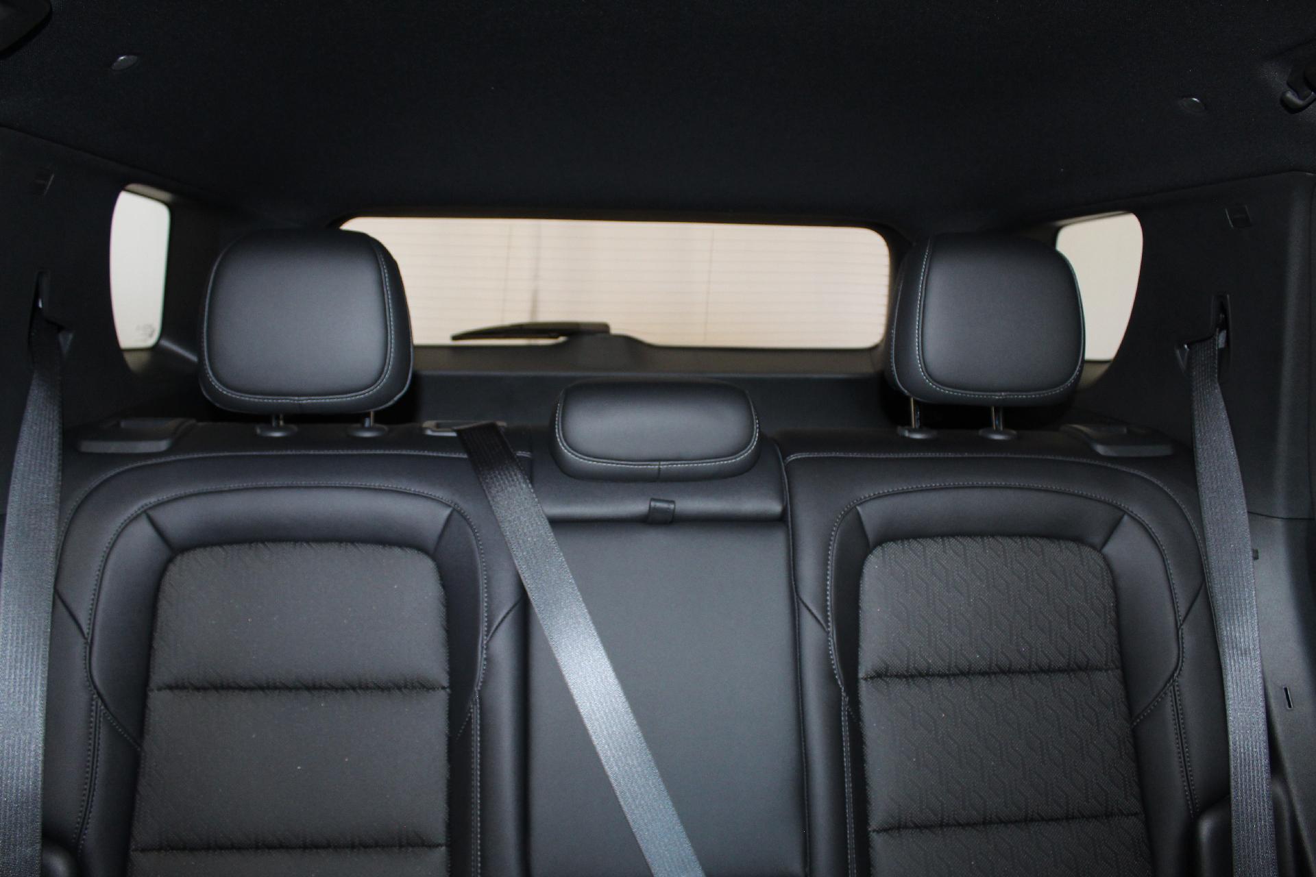 2026 Chevrolet Equinox Vehicle Photo in NORTHAMPTON, MA 01060-1120