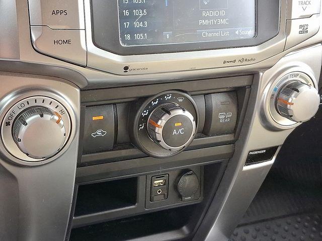 2016 Toyota 4Runner Vehicle Photo in DANBURY, CT 06810-5034