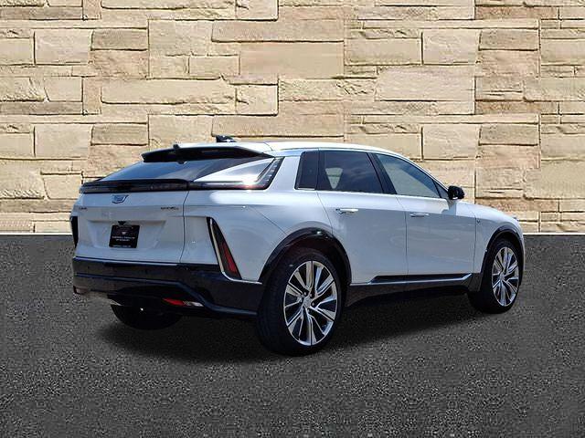 2025 Cadillac LYRIQ Vehicle Photo in DANBURY, CT 06810-5034