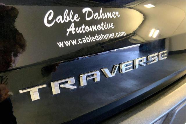 2025 Chevrolet Traverse Vehicle Photo in KANSAS CITY, MO 64114-4502