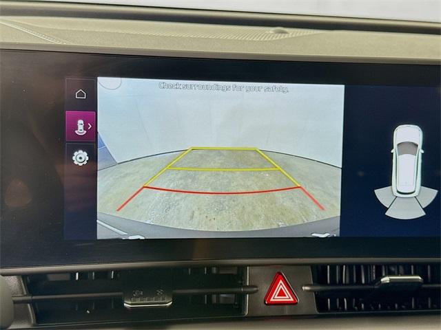 2025 Kia Sportage Hybrid Vehicle Photo in Everett, WA 98204