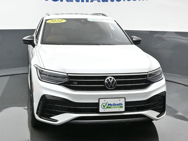 2024 Volkswagen Tiguan Vehicle Photo in Cedar Rapids, IA 52402