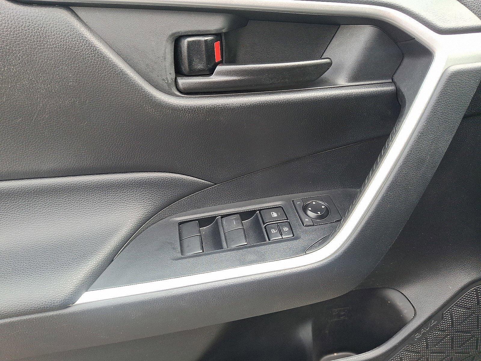 2021 Toyota RAV4 Vehicle Photo in Harrisburg, PA 17111