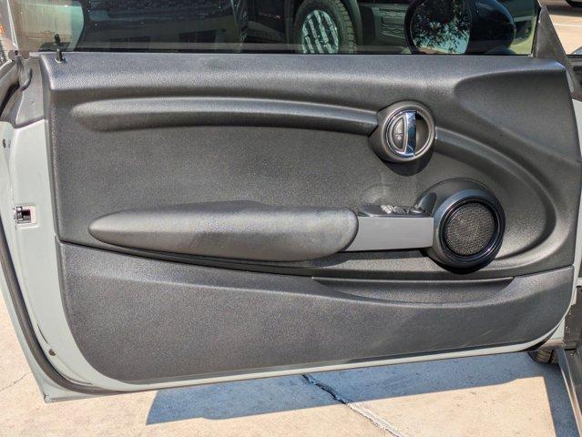 2015 MINI Cooper Hardtop 2 Door Vehicle Photo in San Antonio, TX 78209