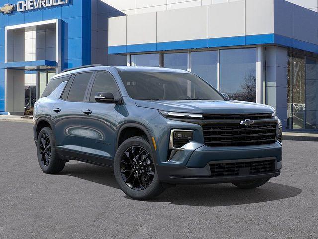 2025 Chevrolet Traverse Vehicle Photo in DANBURY, CT 06810-5034