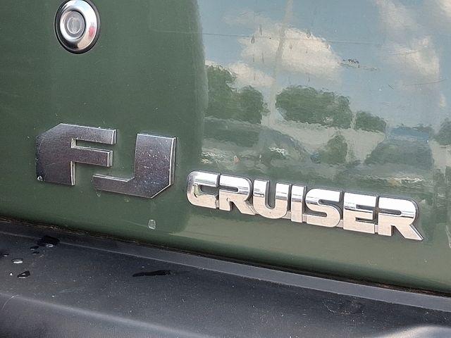 2010 Toyota FJ Cruiser Vehicle Photo in DANBURY, CT 06810-5034
