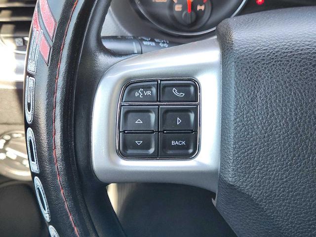 2014 Dodge Charger Vehicle Photo in DENTON, TX 76210-9321