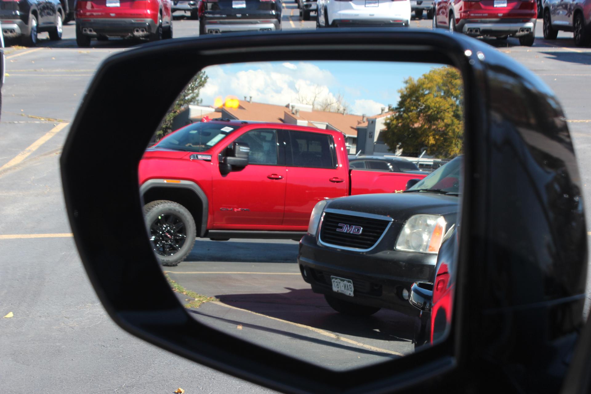 2026 GMC Yukon XL Vehicle Photo in AURORA, CO 80012-4011