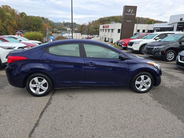 2013 Hyundai ELANTRA Vehicle Photo in Pleasant Hills, PA 15236