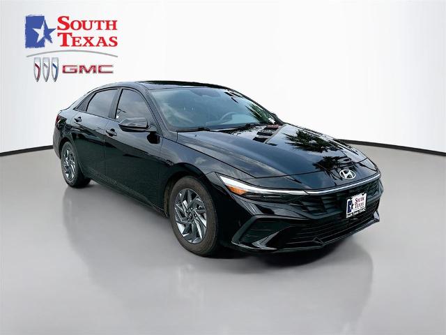 2024 Hyundai ELANTRA Vehicle Photo in McAllen, TX 78501