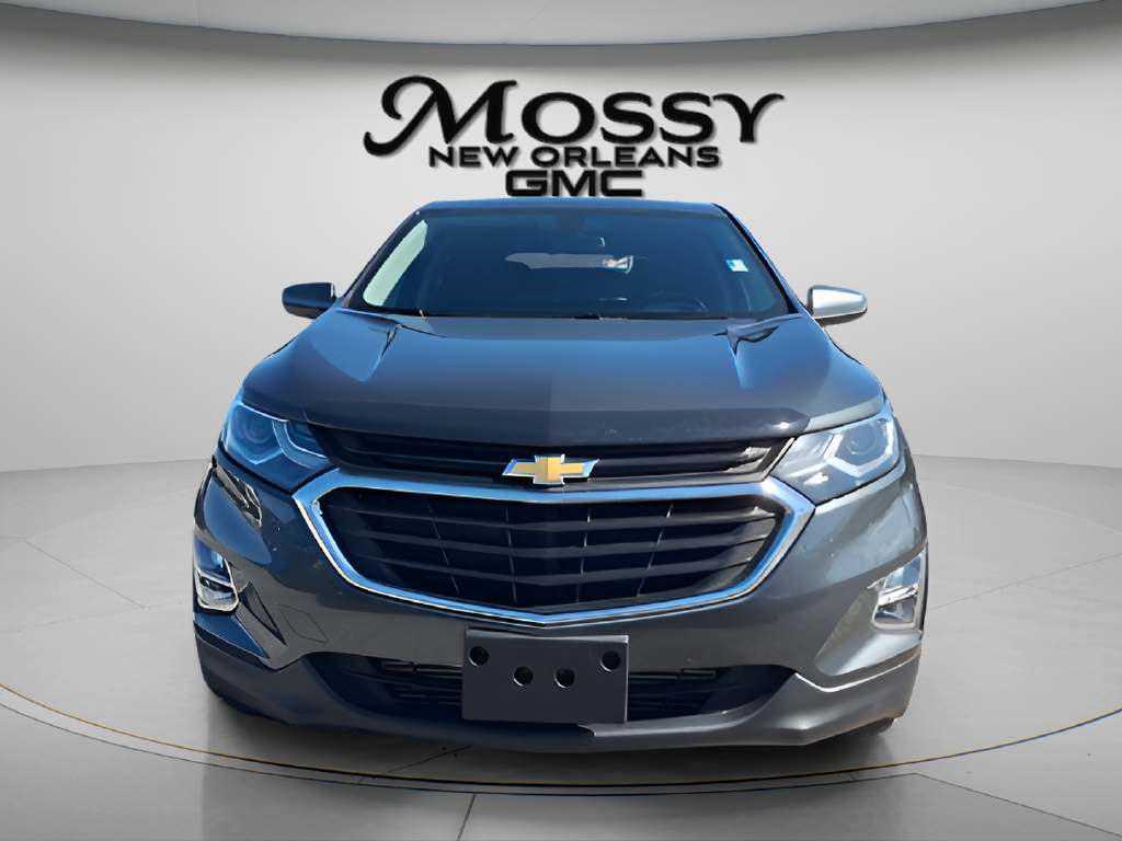 2019 Chevrolet Equinox photo 2 of 30
