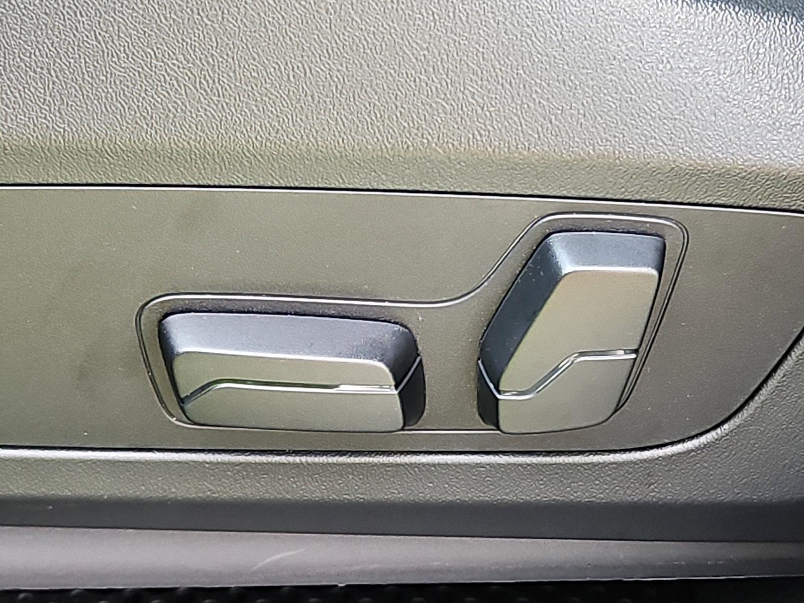 2024 BMW X1 xDrive28i Vehicle Photo in Trevose, PA 19053