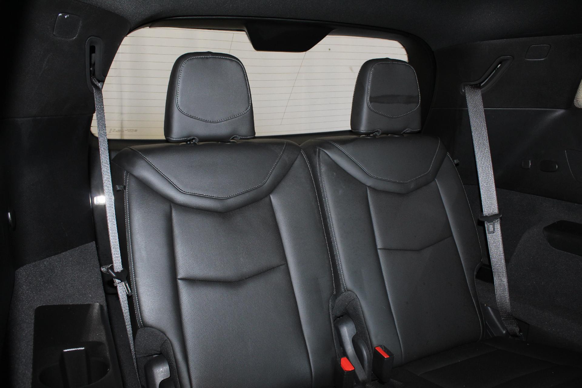 2022 Cadillac XT6 Vehicle Photo in NORTHAMPTON, MA 01060-1120