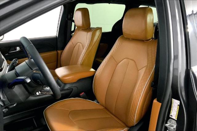 2022 Chrysler Pacifica Vehicle Photo in Kansas City, MO 64114